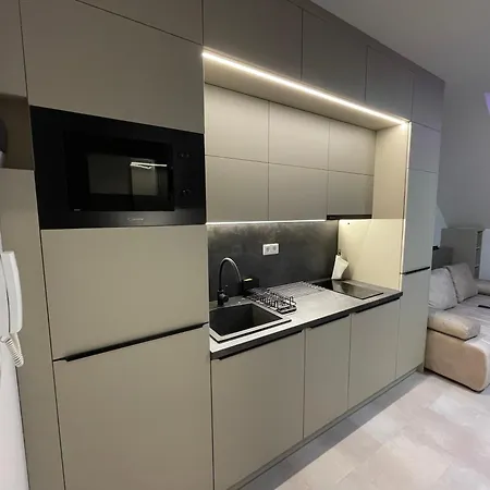 Lamira アパート *