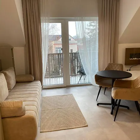 アパート Lamira ハイデゥソボスロー